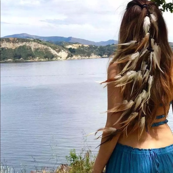 Boho Blue and White Long Feather Elastic Hair Tie - Picture 3 of 14